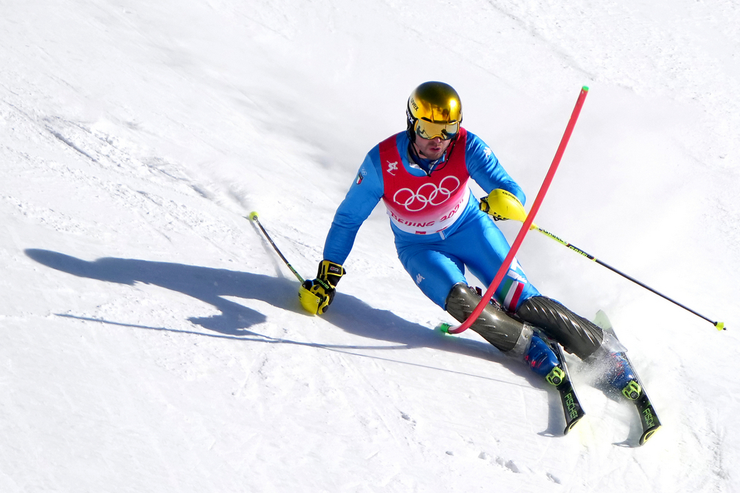 Razzoli ottavo nello slalom. Italdonne di biathlon quinte  